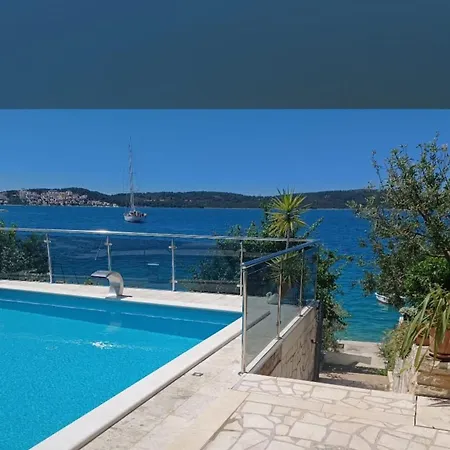 Three-bedroom With Sea View A2 Διαμέρισμα
