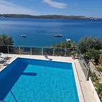 Three-bedroom With Sea View A2 *