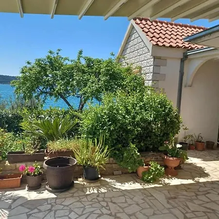 Three-bedroom With Sea View A2 Trogir